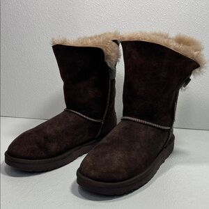 UGG 1013491 Australia Women’s Warm Stylish Winter Footwear Boots Shoes Size 7